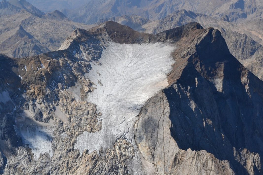 Los Glaciares Pirenaicos Tierra Y Tecnolog A